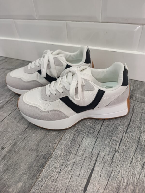 DEPORTIVA NEW